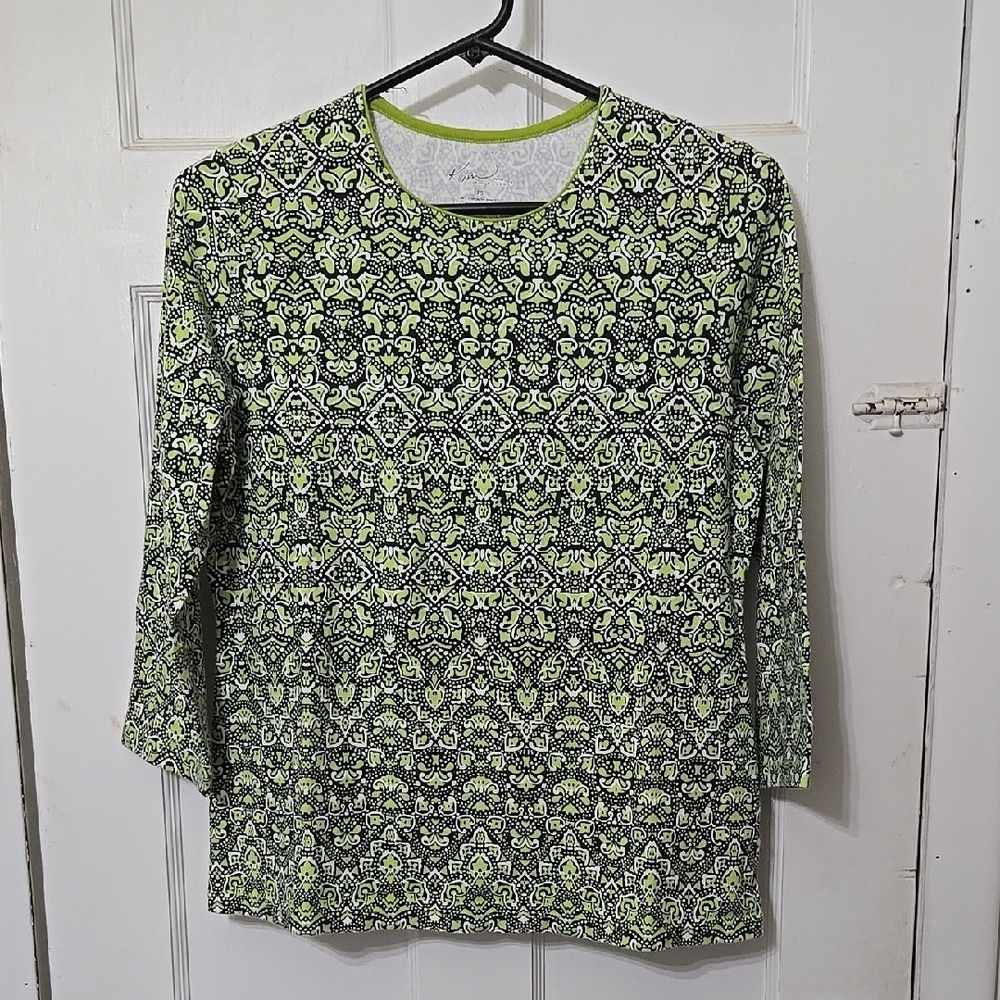 KIM RODGERS PETITE SMALL 3/4 SLEEVE PATTERN PRINT GREEN NAVY WHITE SHIRT CASUAL
